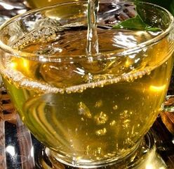 wie man mit einer Getränkediät Gewicht verliert